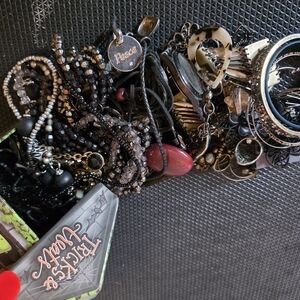 Women's Black and Red Beaded Necklace Set - Unbranded